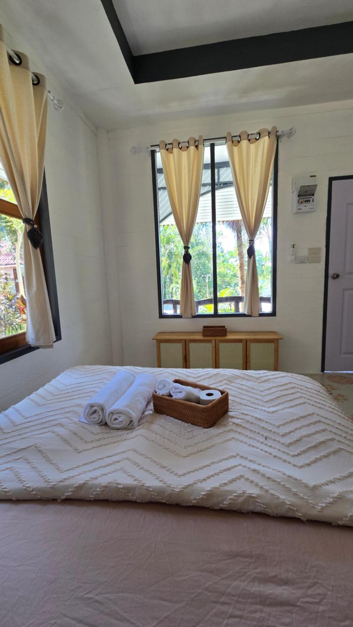 Koh Kood Garden House Hotel Ban Lak Uan Екстериор снимка