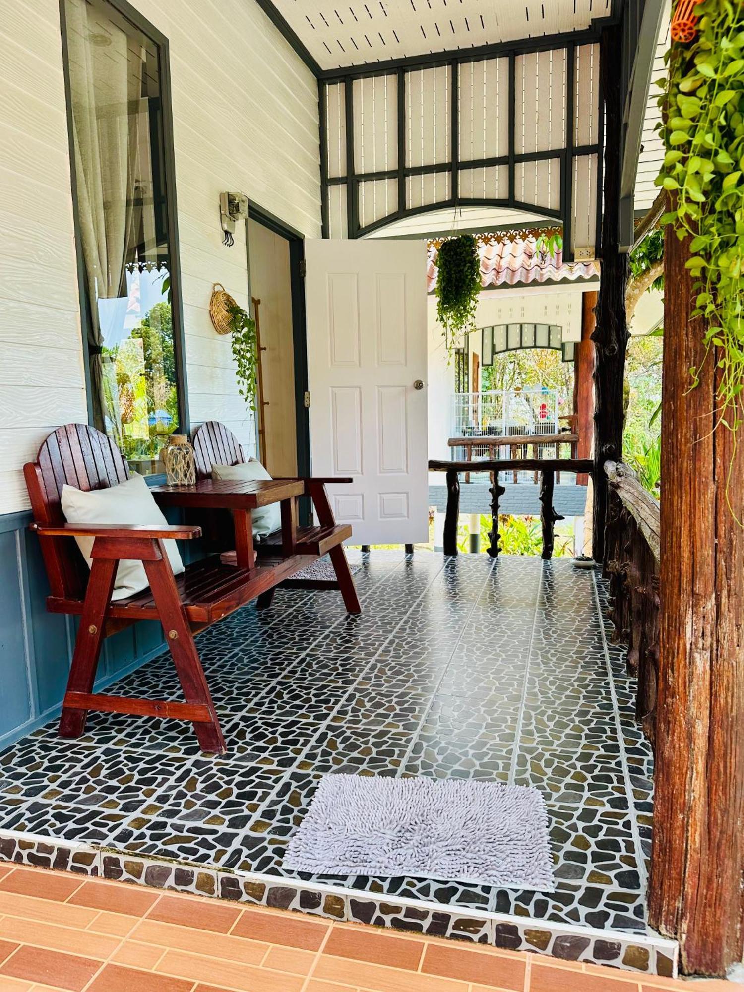 Koh Kood Garden House Hotel Ban Lak Uan Екстериор снимка